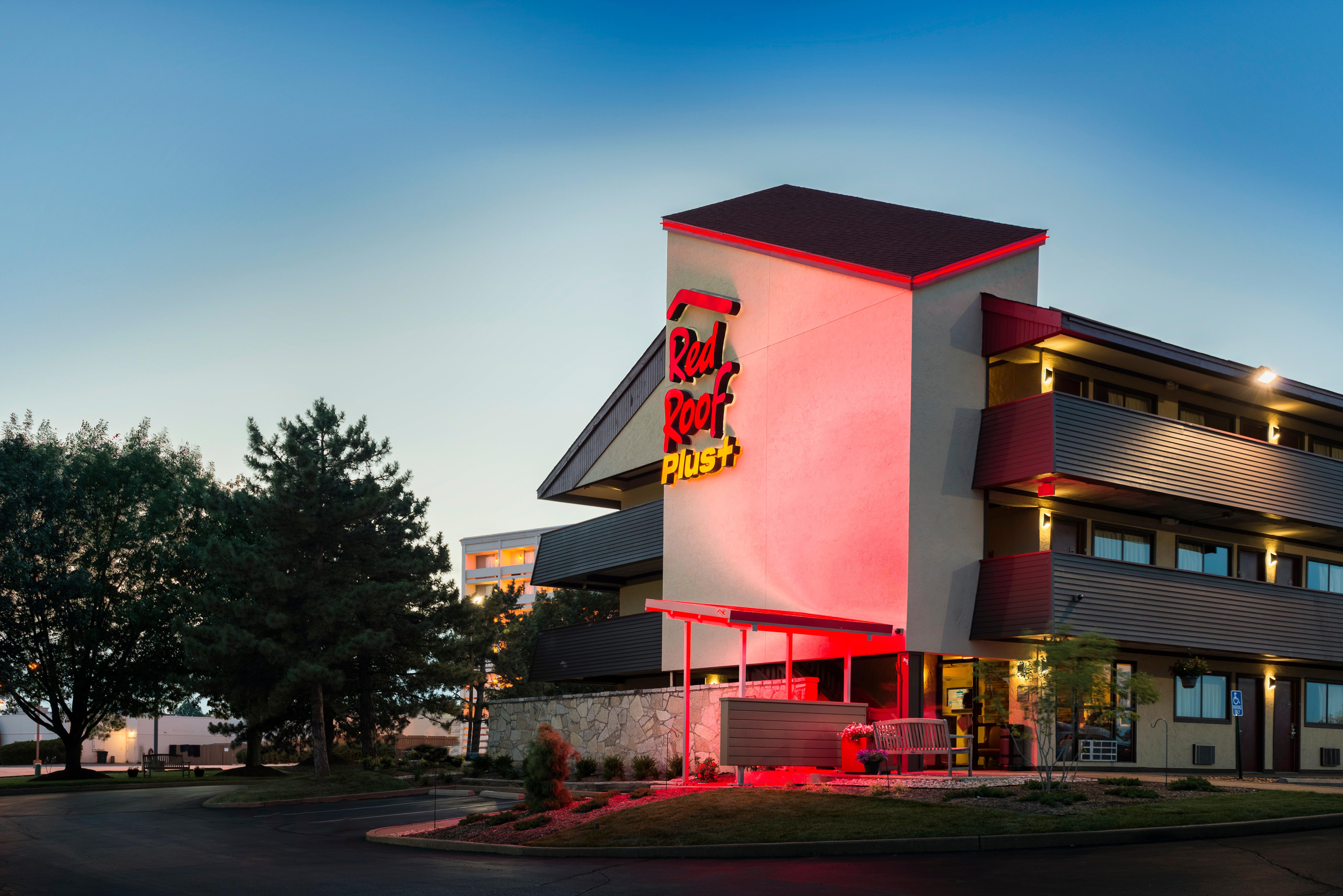 Red Roof Inn Plus+ St. Louis - Forest Park / Hampton Ave. Exterior photo